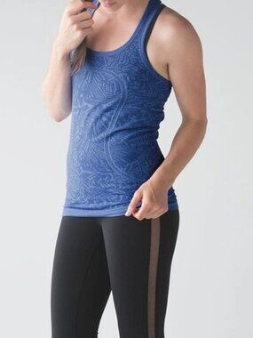 LULULEMON women's camisole size 4